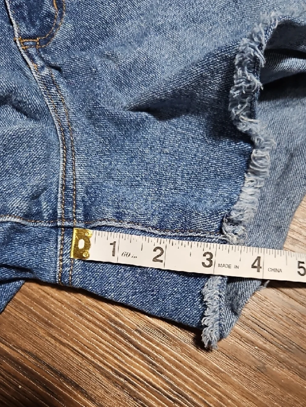 Sofia Jeans Chi Shorty Frayed Hem, High Waisted Denim Shorts, womens size 8